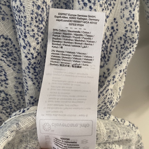 Bundle Lot of 2 Long Sleeve Shirts Blouses Size Small - Picture 8 of 16